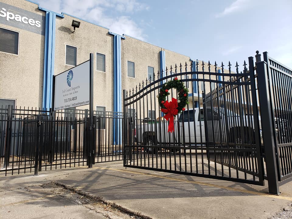 Aluminum Arched Extended Driveway Gate