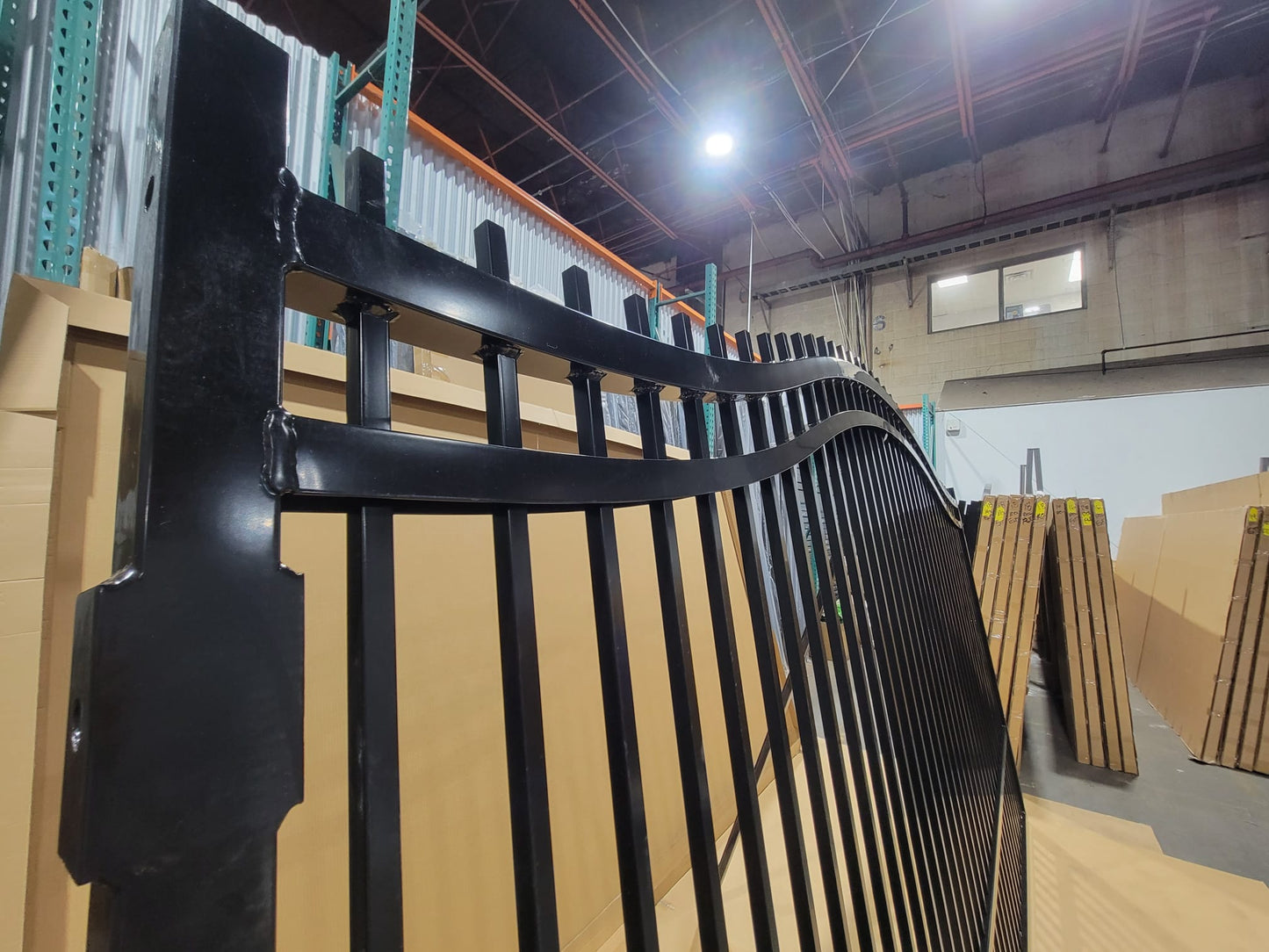 Aluminum Arched Extended Driveway Gate