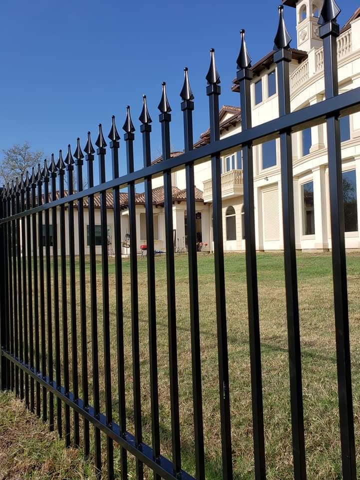 Aluminum Extended Top & Bottom Fence 4x8