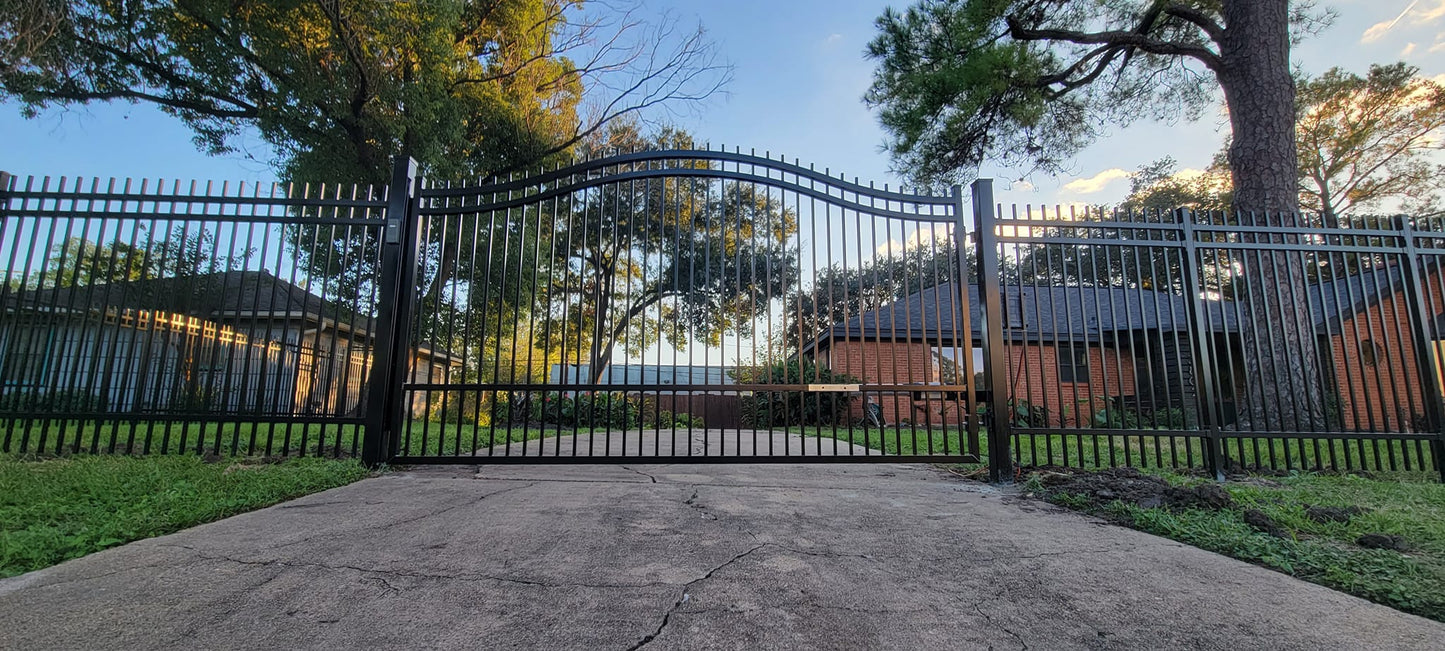 Aluminum Arched Extended Driveway Gate